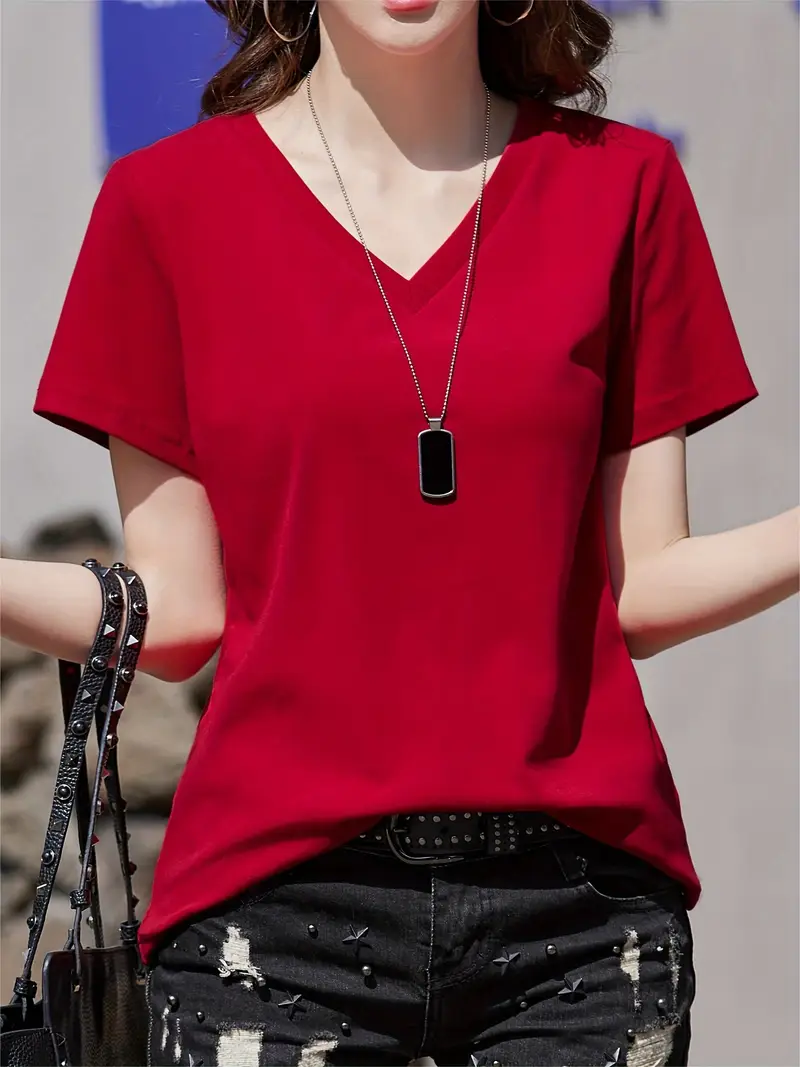 V Yaka Dokuma Slim Fit Kırmızı T-Shirt