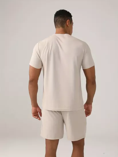 Rahat Baskılı Üç Mevsim Spor Takımı Grafik ve Harf Tasarımı ile 2 Parça Set Polyester Kumaş Hafif Esnek